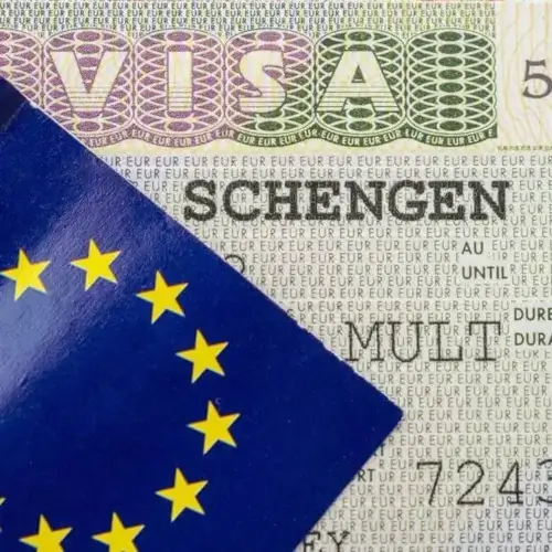 Aplikasi Foto Visa Schengen: Dapatkan Entri Anda Ke 26 Negara